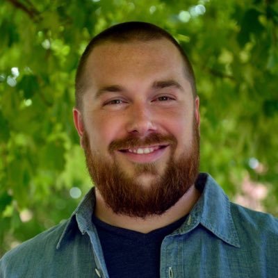 headshot photo of mike